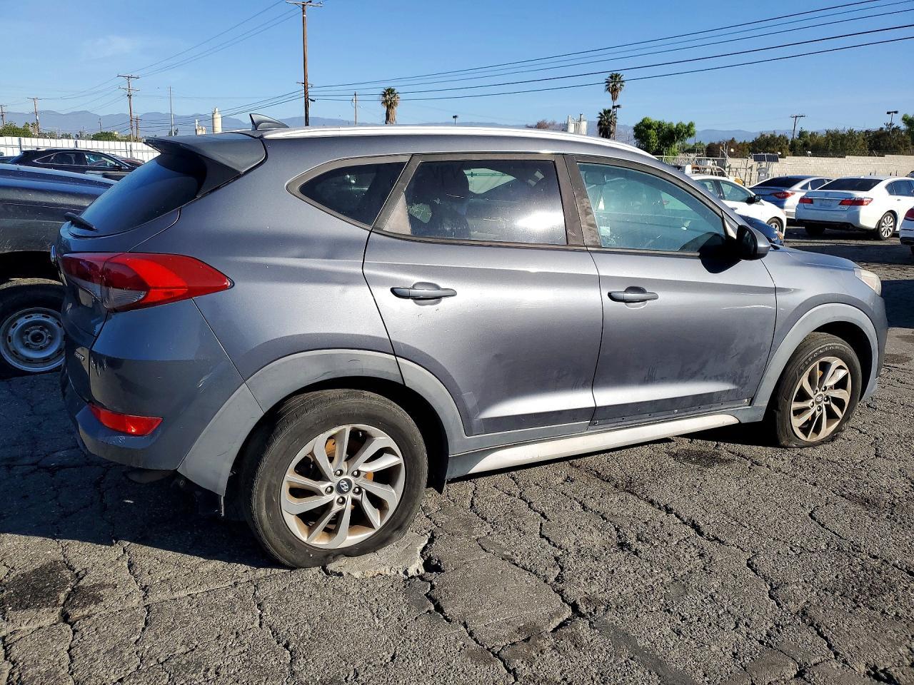 2018 HYUNDAI TUCSON