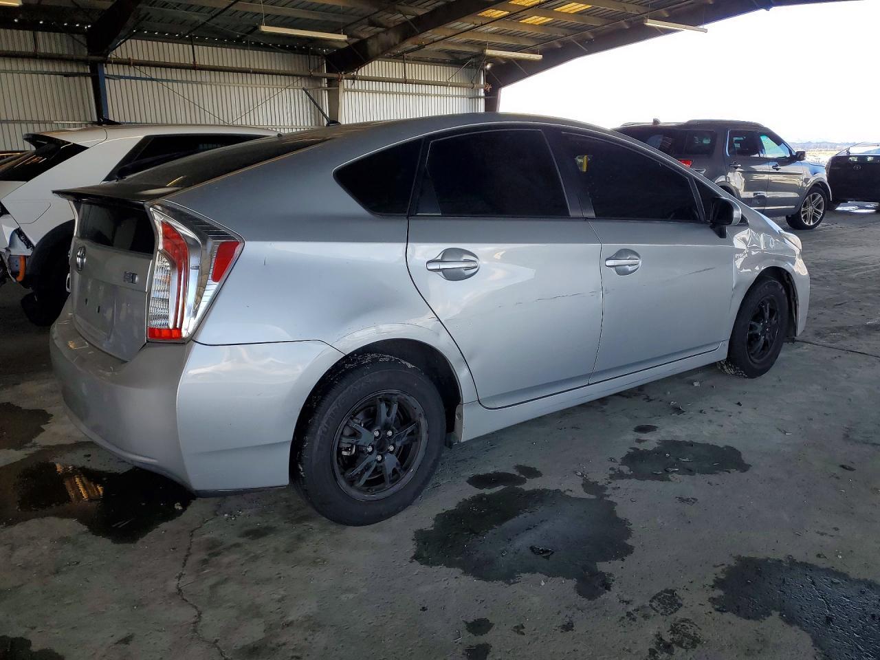 2012 TOYOTA PRIUS