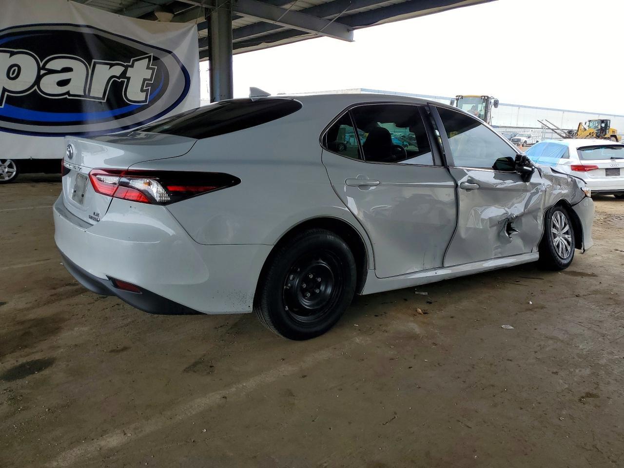 2023 TOYOTA CAMRY