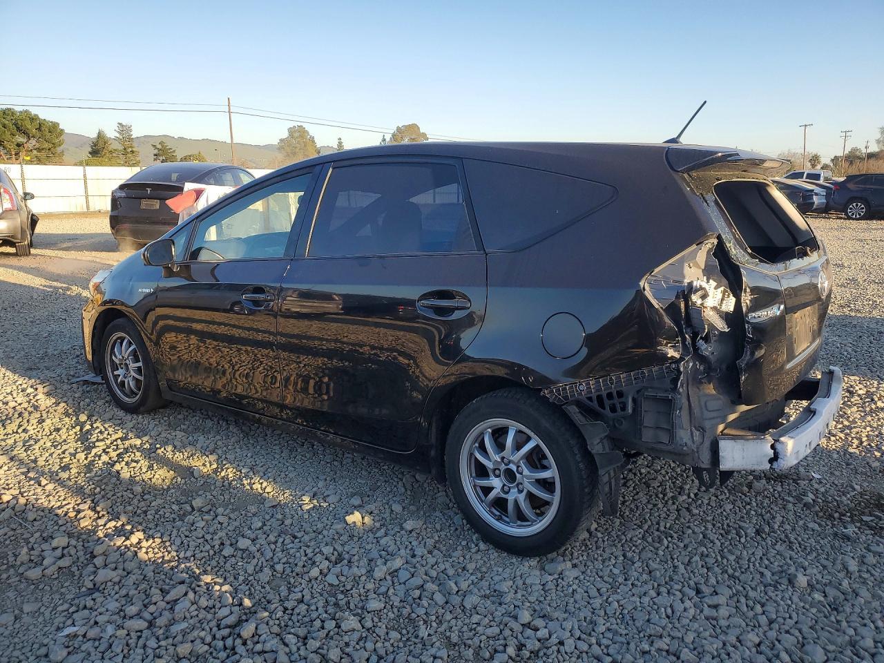 2016 TOYOTA PRIUS V