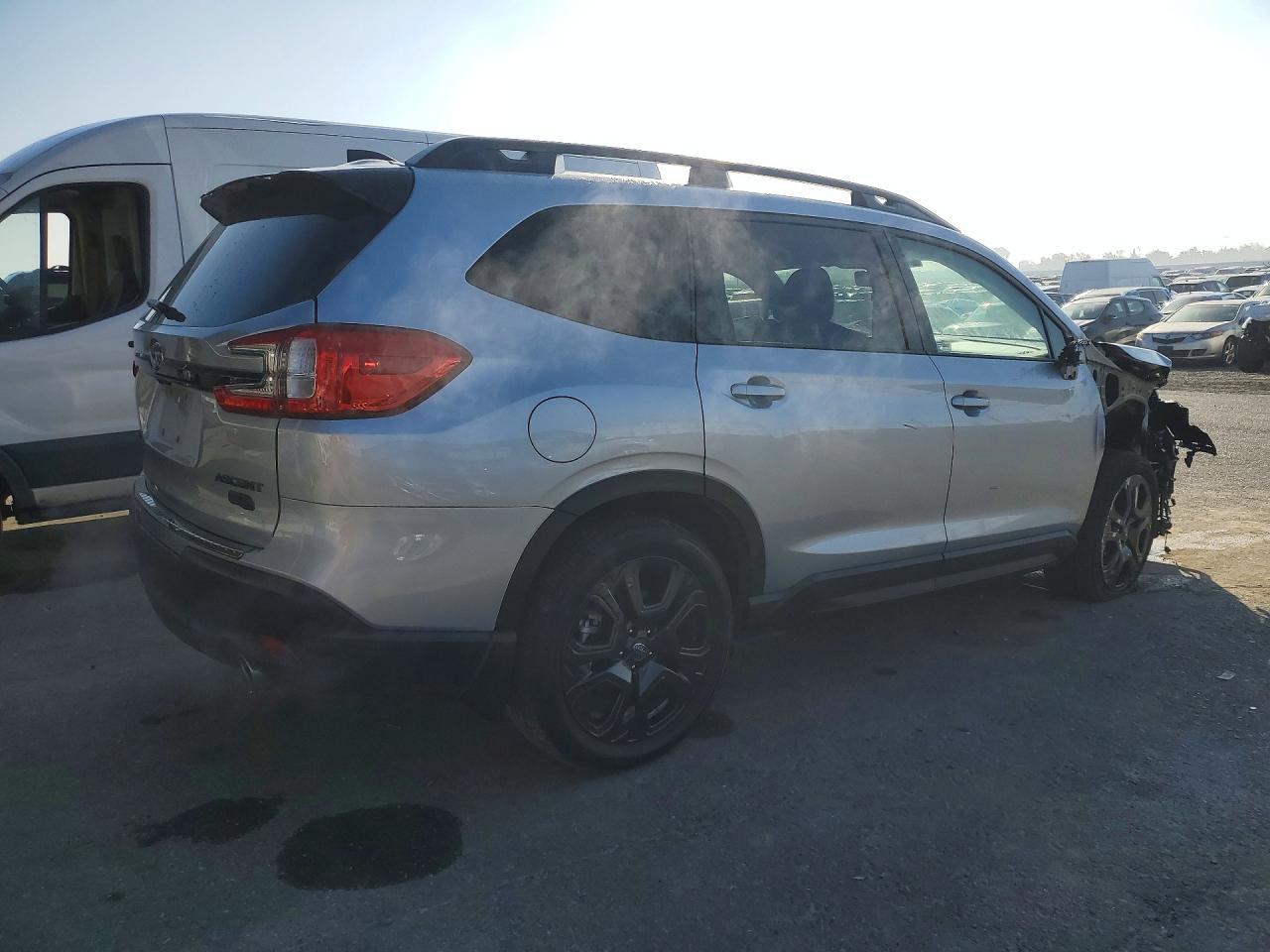 2025 SUBARU Ascent