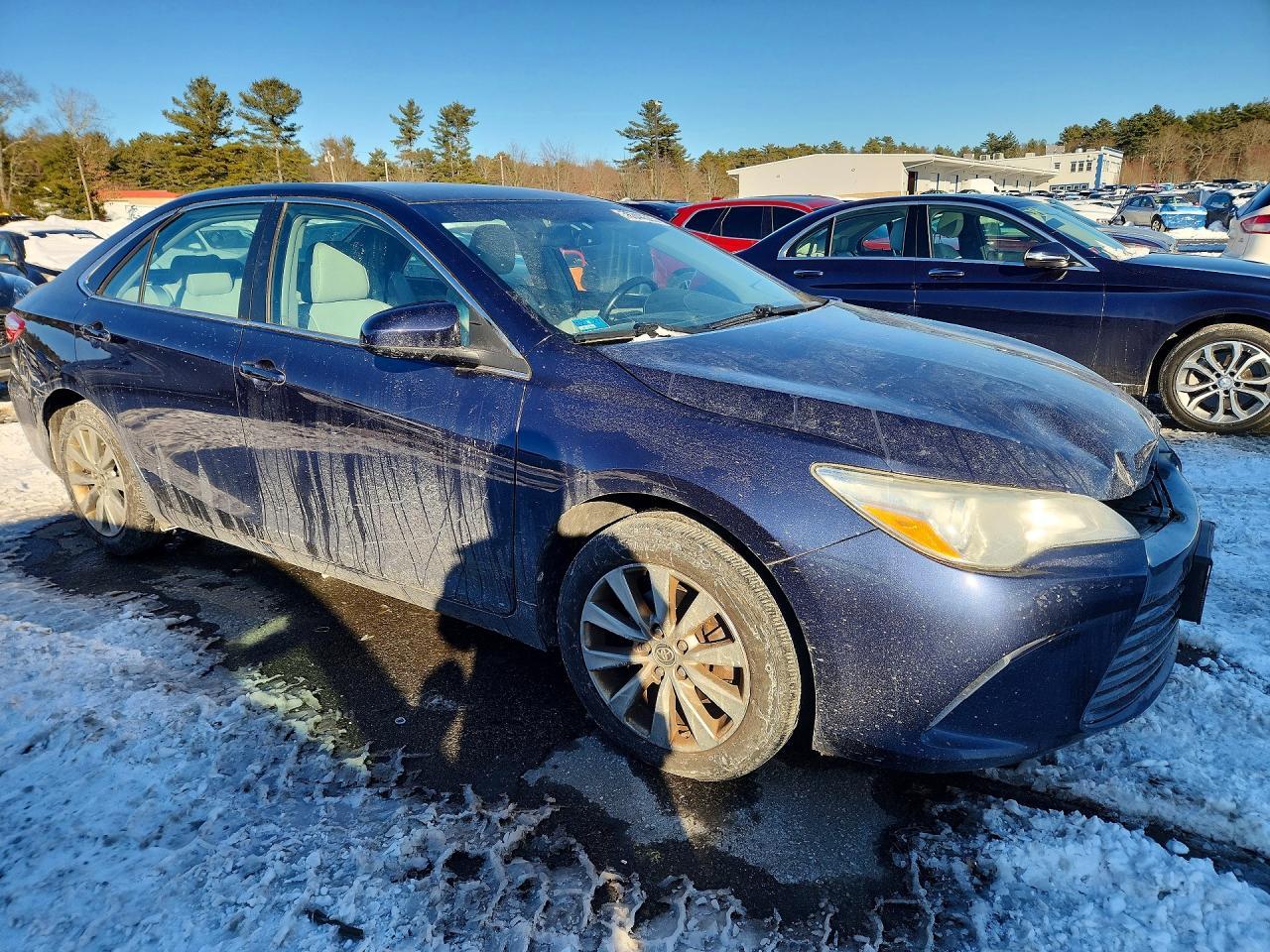 2016 TOYOTA CAMRY