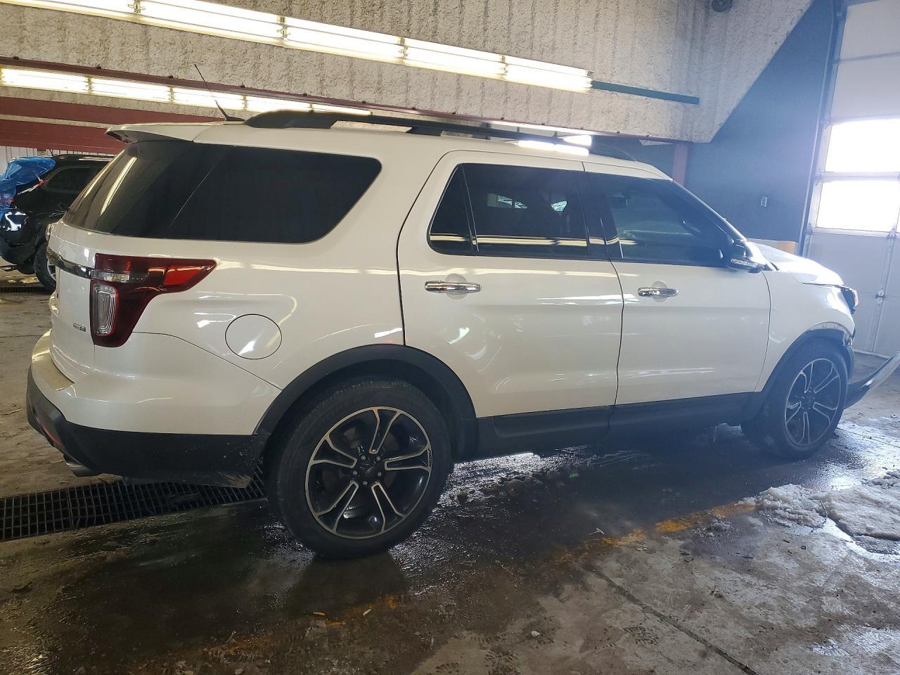 2014 FORD Explorer Sport Trac