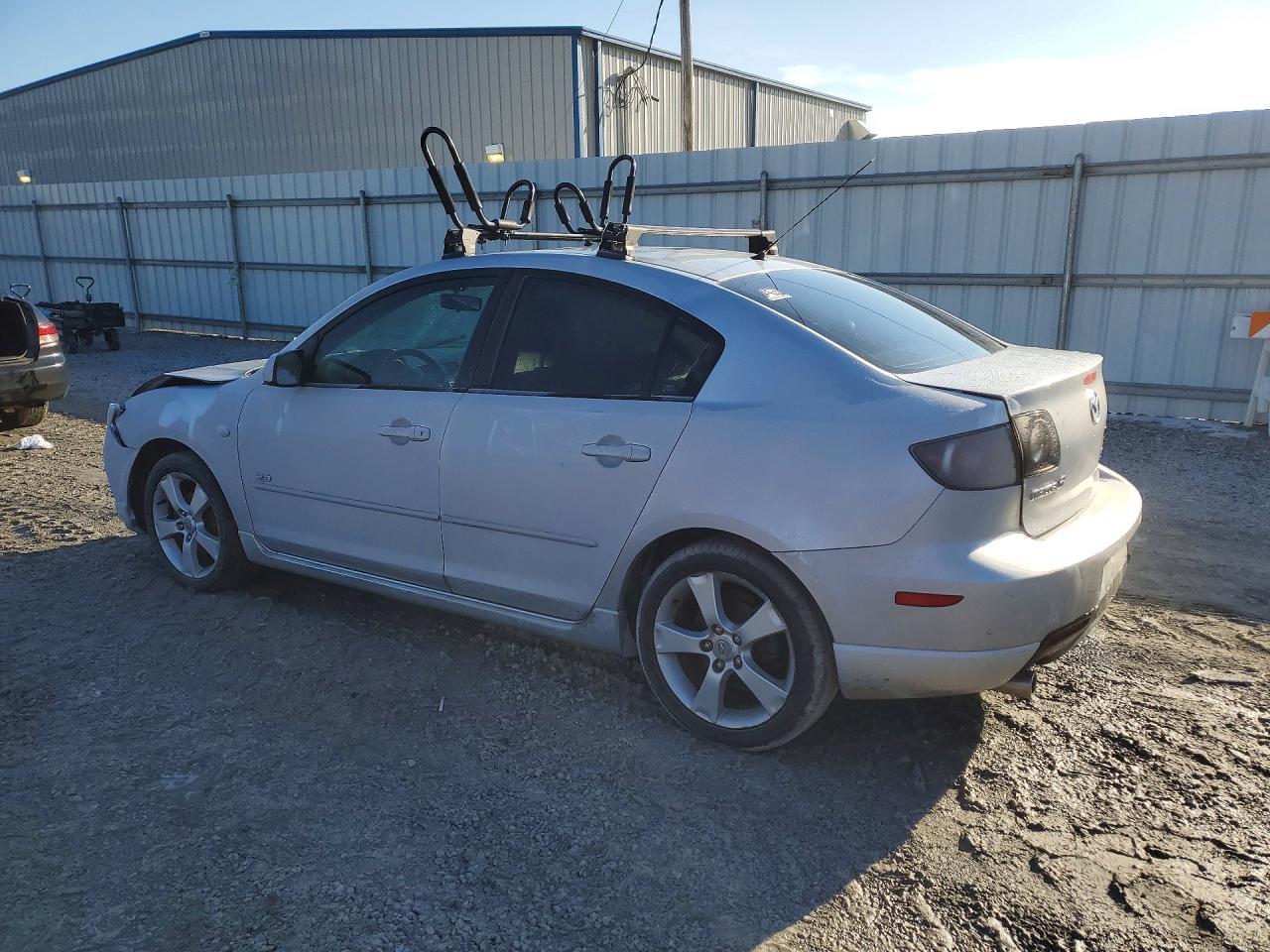 2006 MAZDA 3