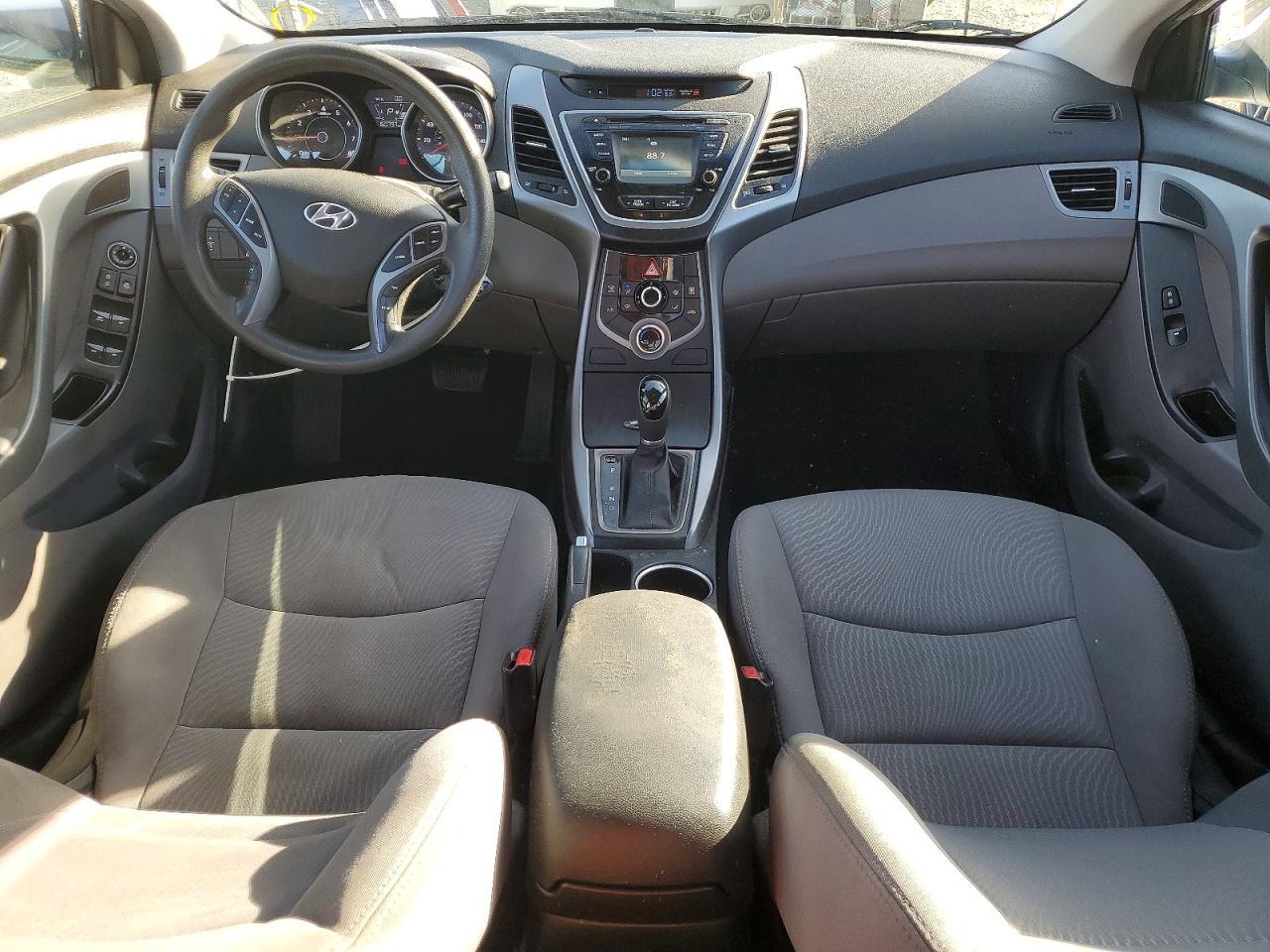 2016 HYUNDAI ELANTRA