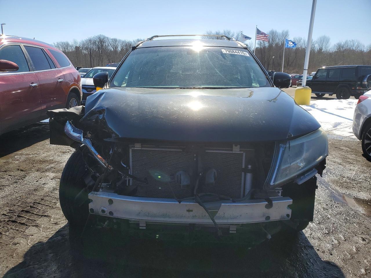 2015 NISSAN PATHFINDER