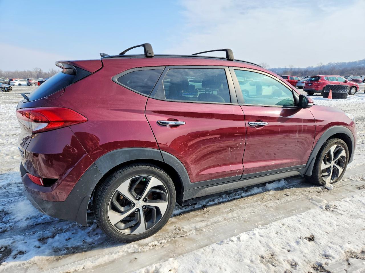 2016 HYUNDAI TUCSON