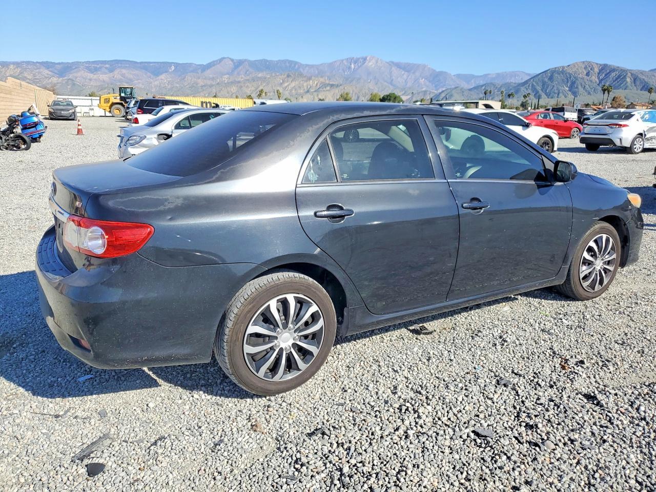 2013 TOYOTA COROLLA
