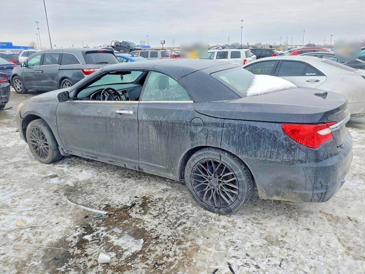 2011 CHRYSLER 200
