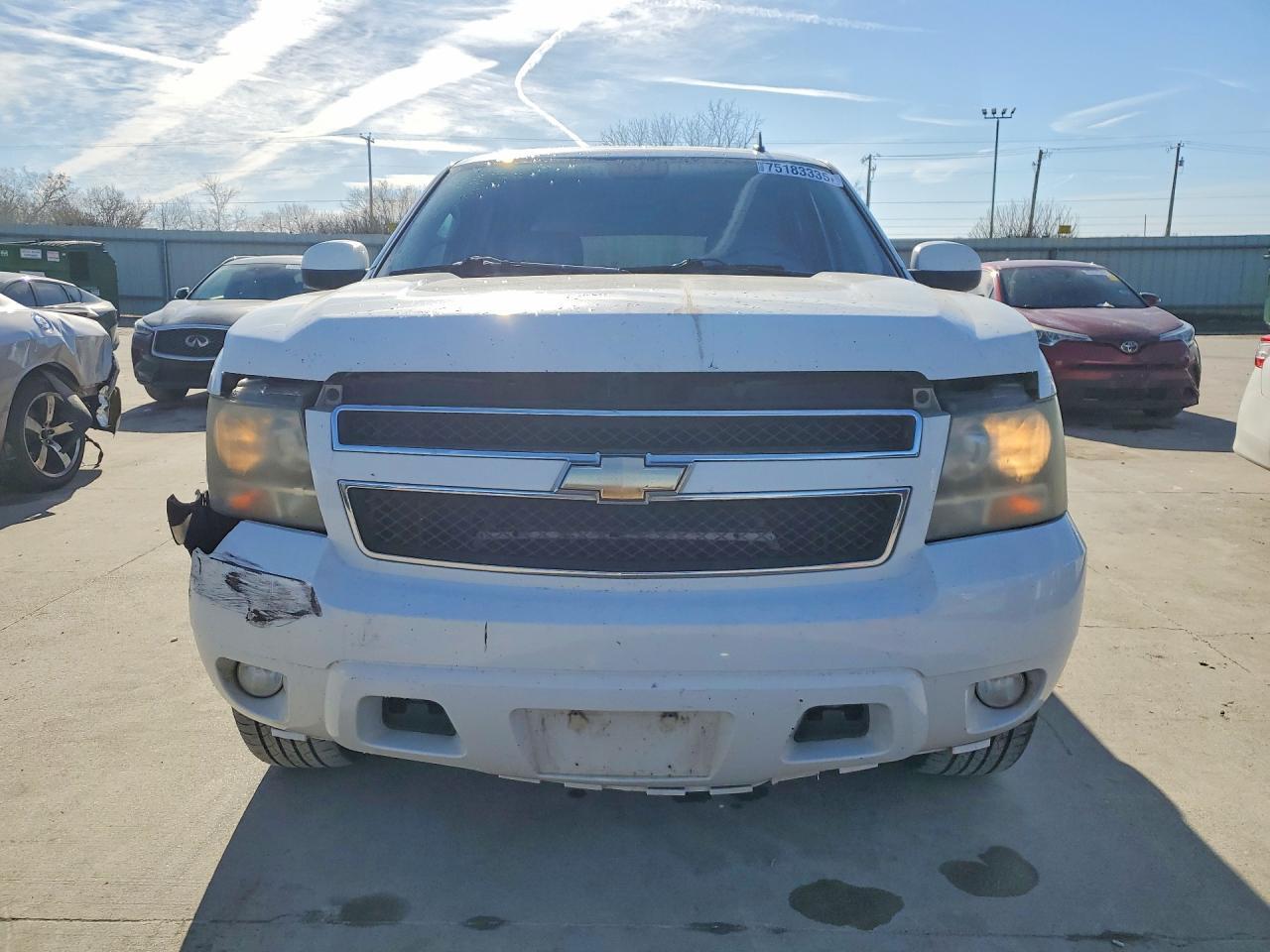 2011 CHEVROLET Tahoe