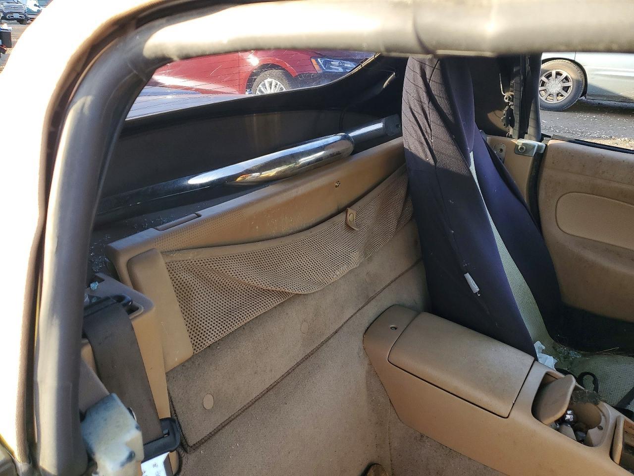 2002 MAZDA MX-5 Miata