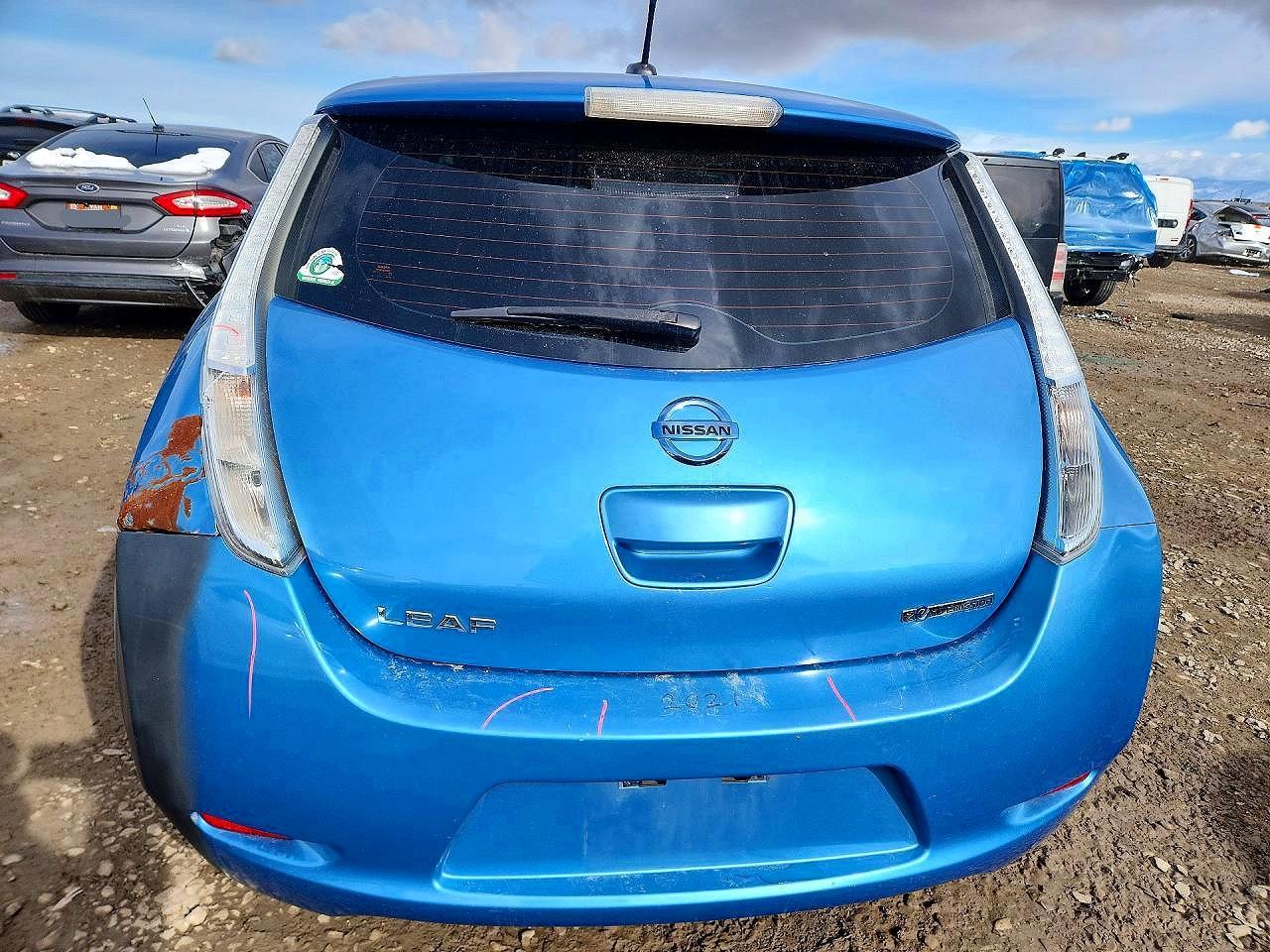 2013 NISSAN LEAF