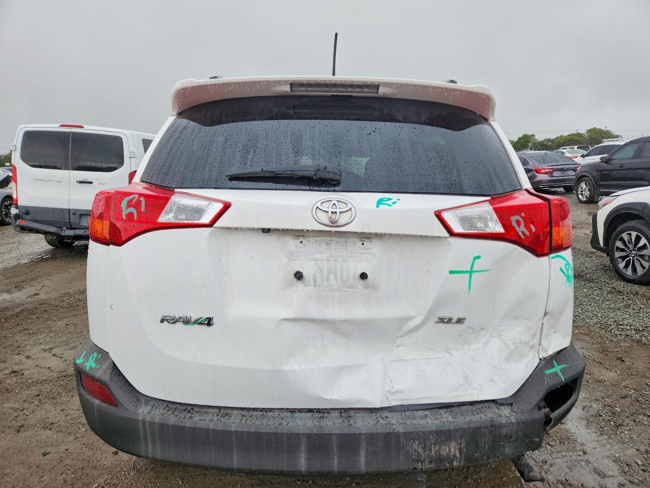 2015 TOYOTA RAV4