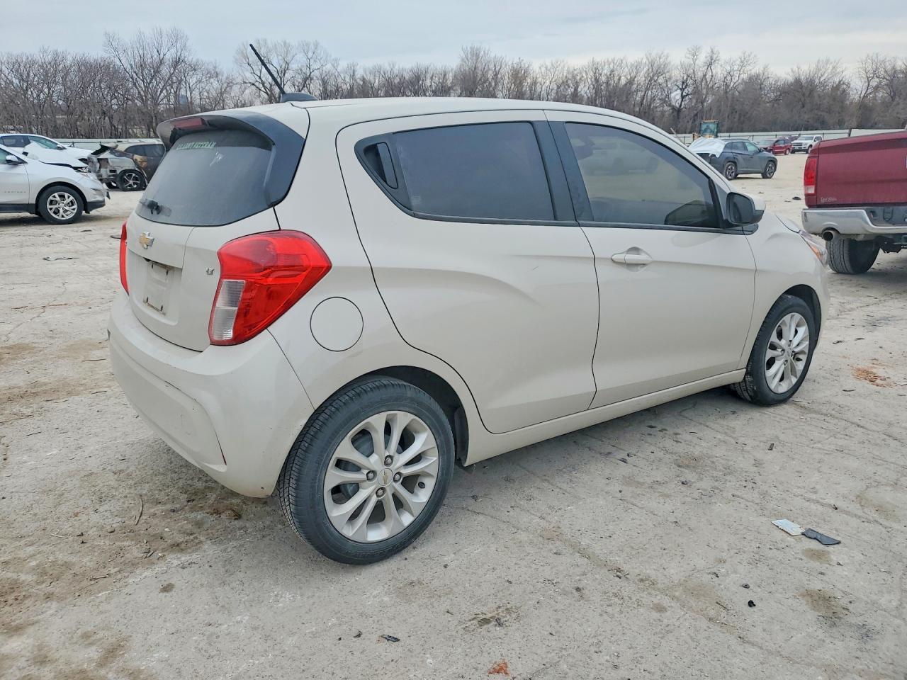 2019 CHEVROLET Spark