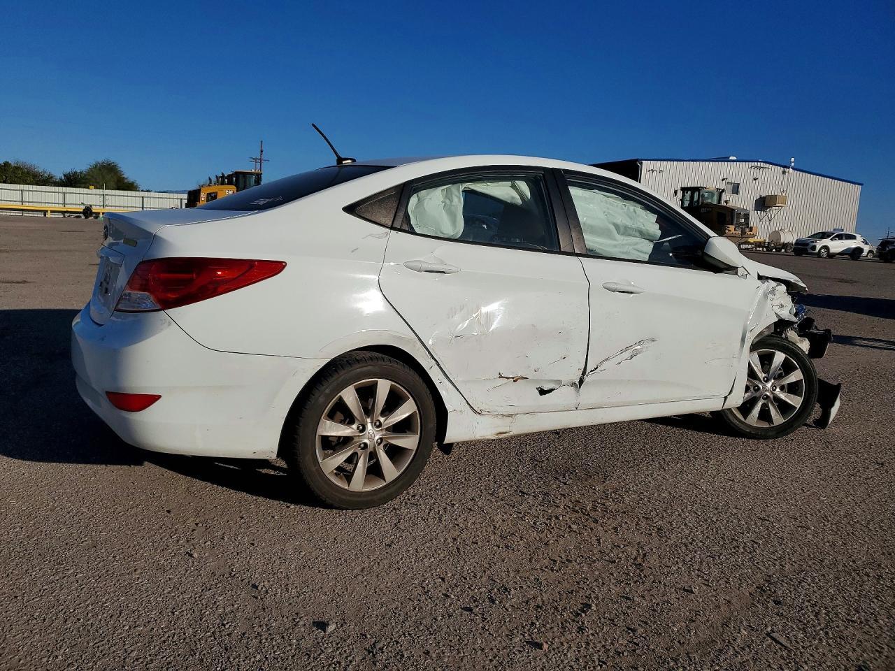 2014 HYUNDAI ACCENT