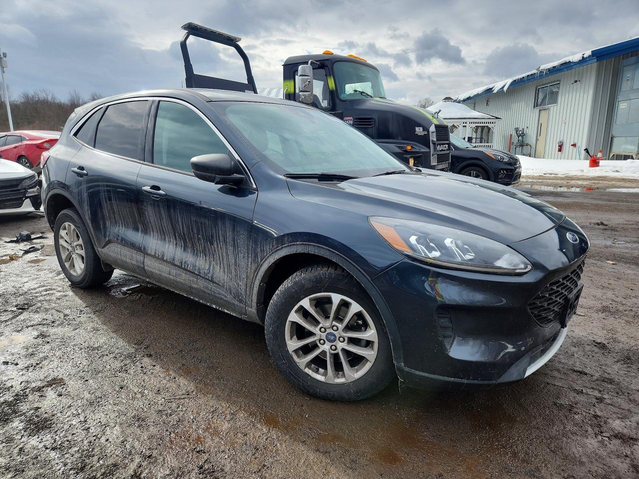 2022 FORD ESCAPE