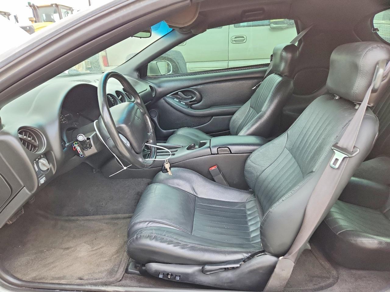 2001 PONTIAC Firebird