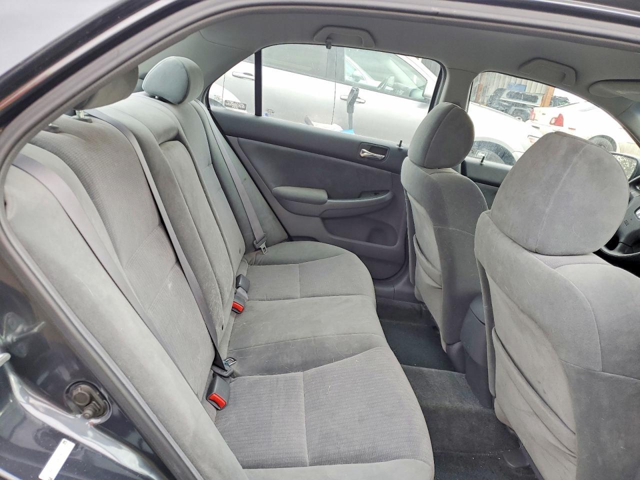 2004 HONDA ACCORD