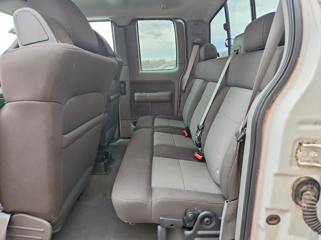 2004 FORD F-150 Lightning