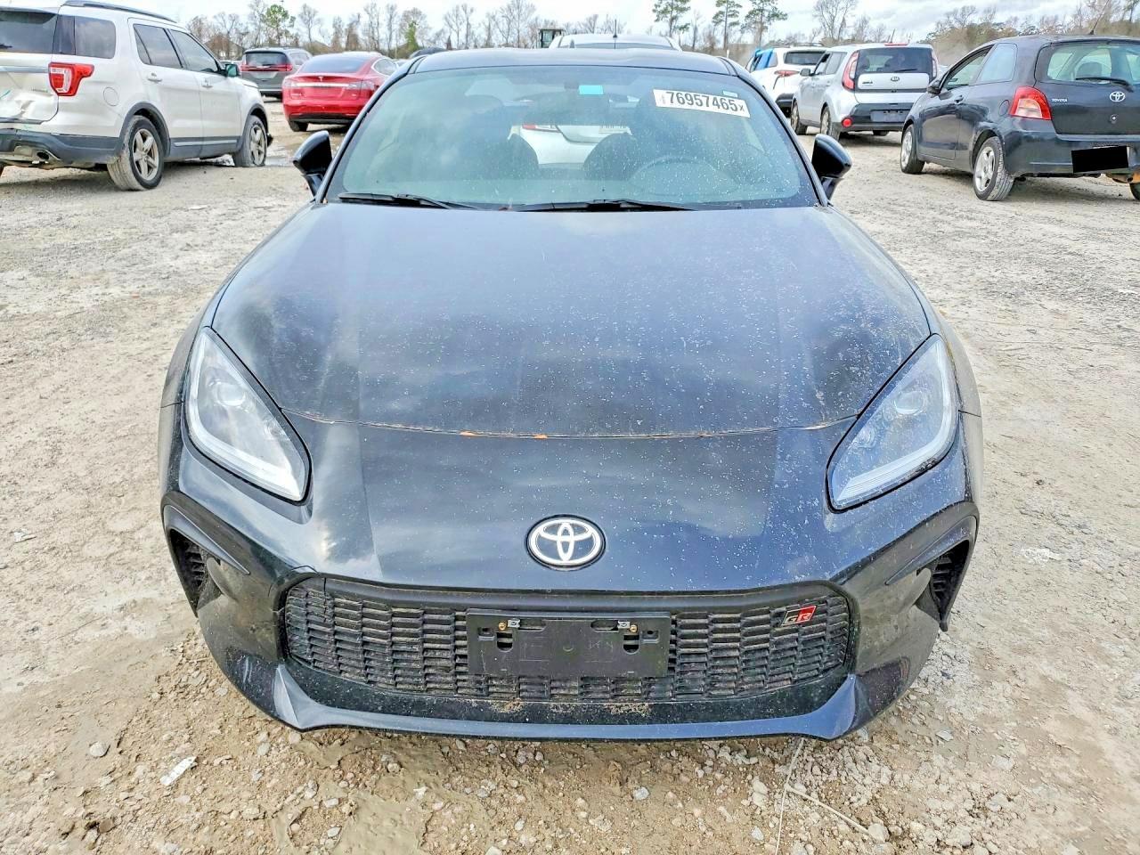 2023 TOYOTA GR 86