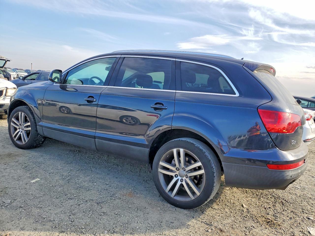 2008 AUDI Q7