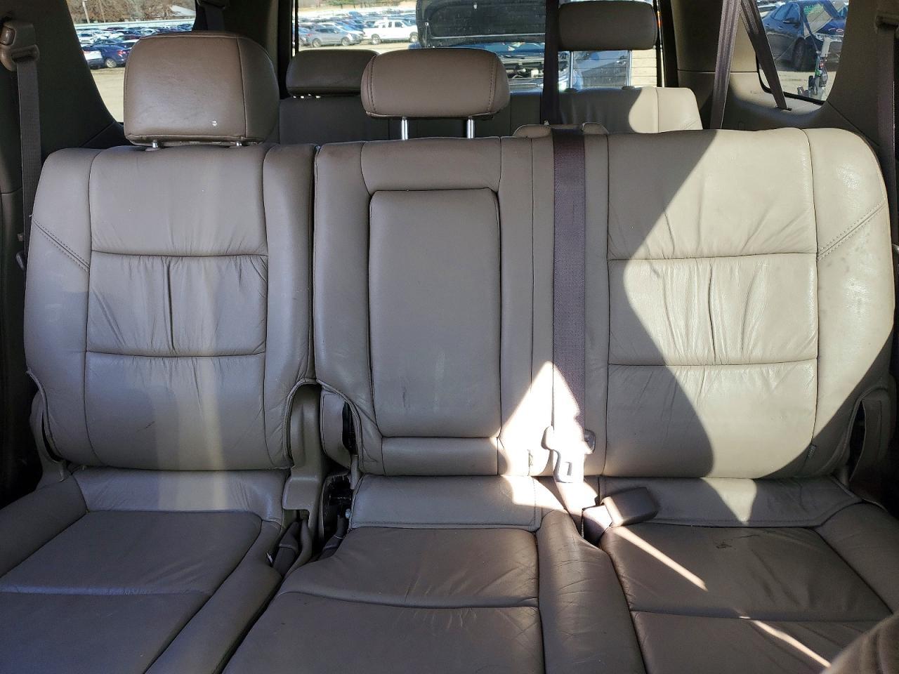2002 TOYOTA Sequoia