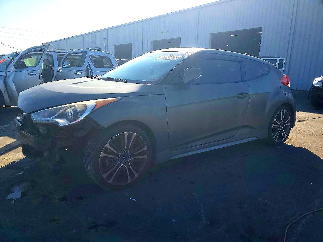 2016 HYUNDAI VELOSTER