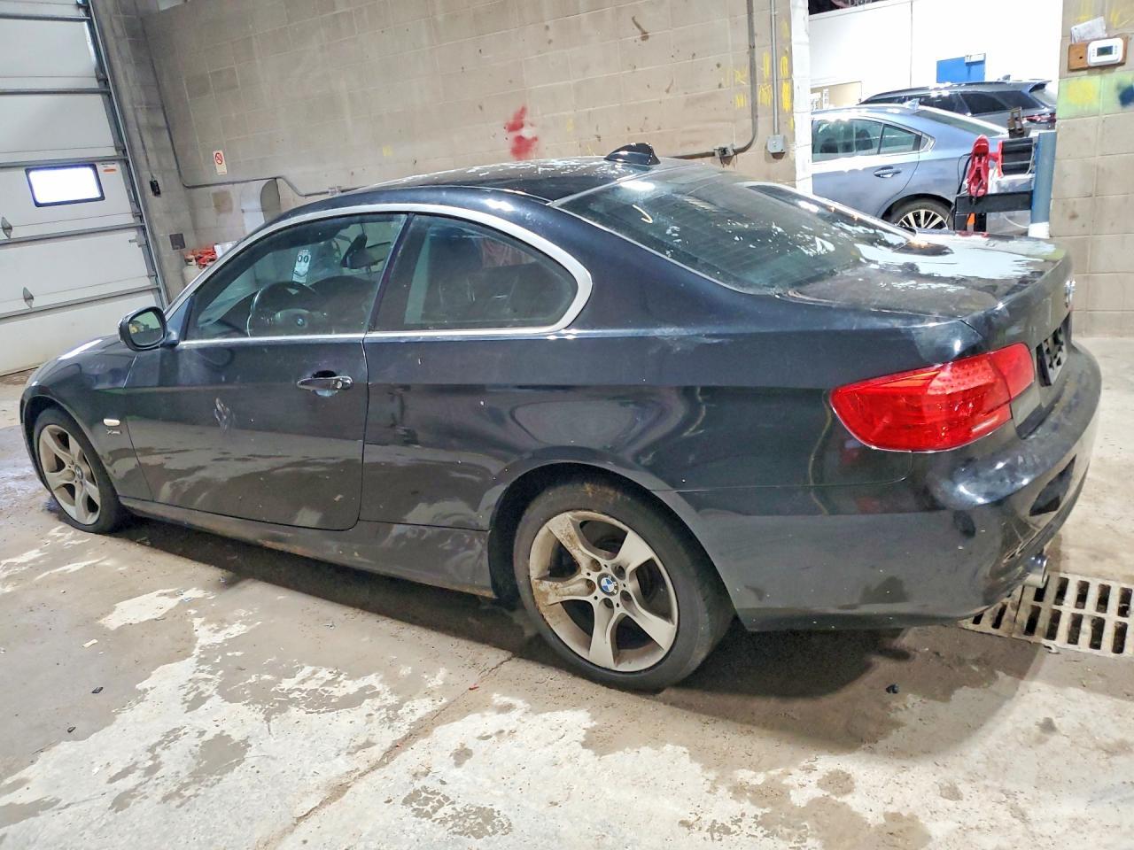 2011 BMW 3 SERIES