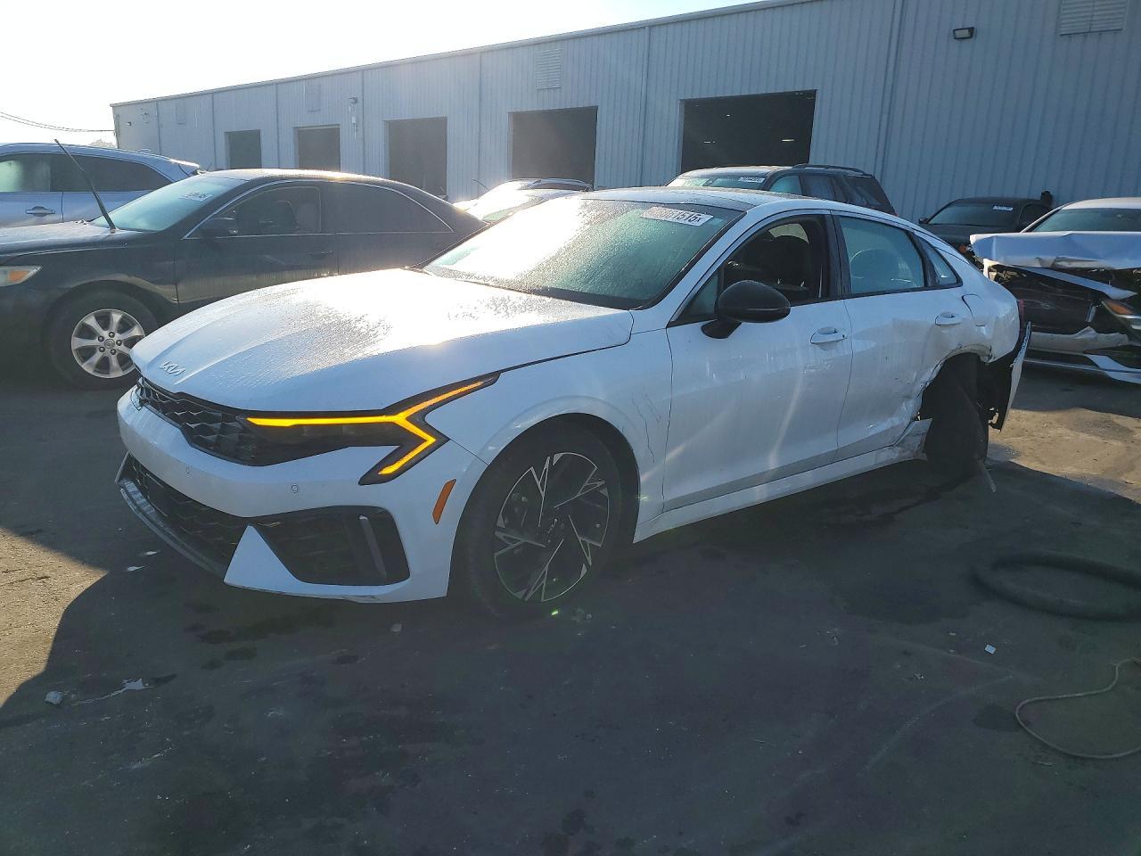 2025 KIA K5