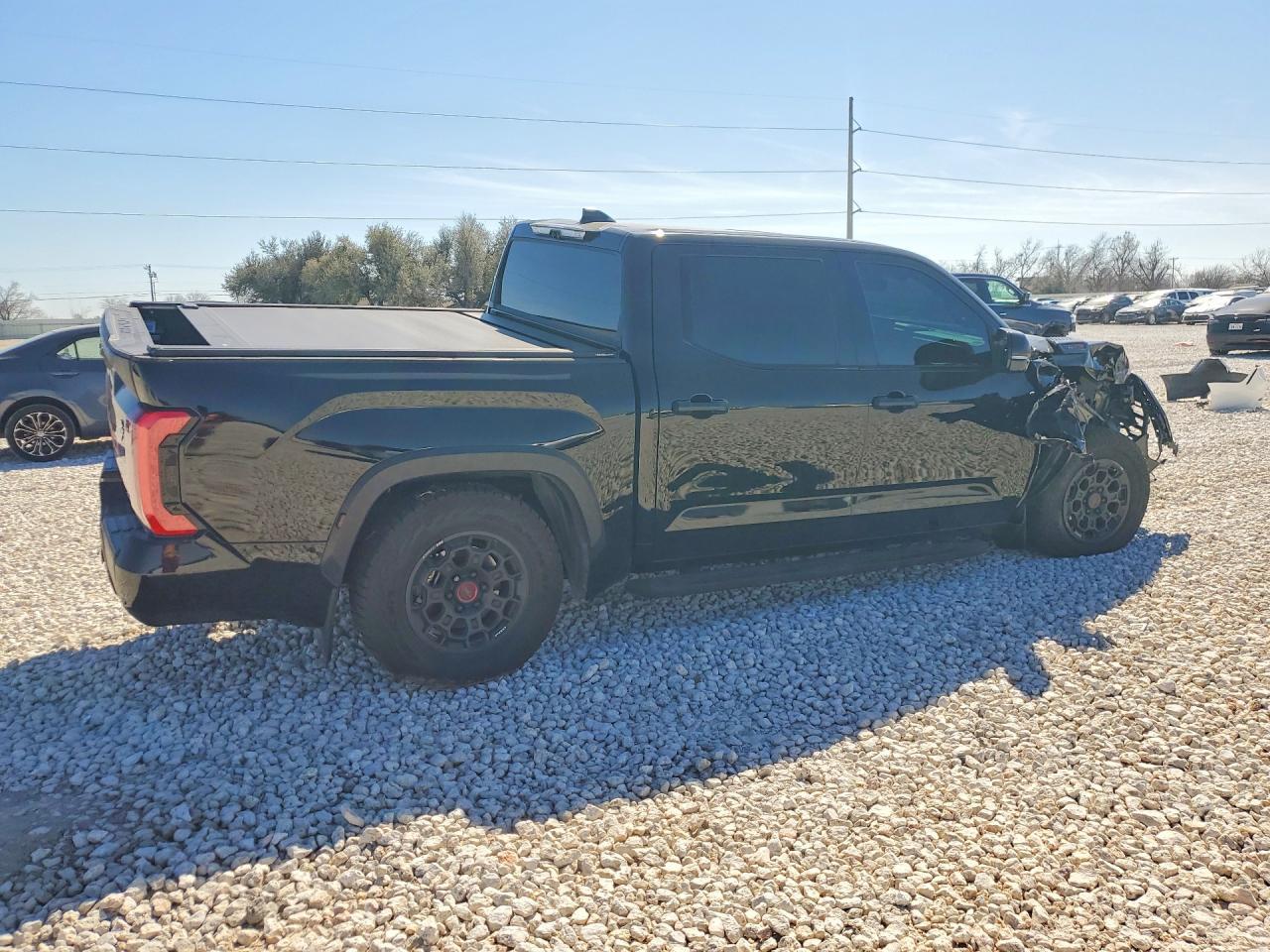 2025 TOYOTA TUNDRA