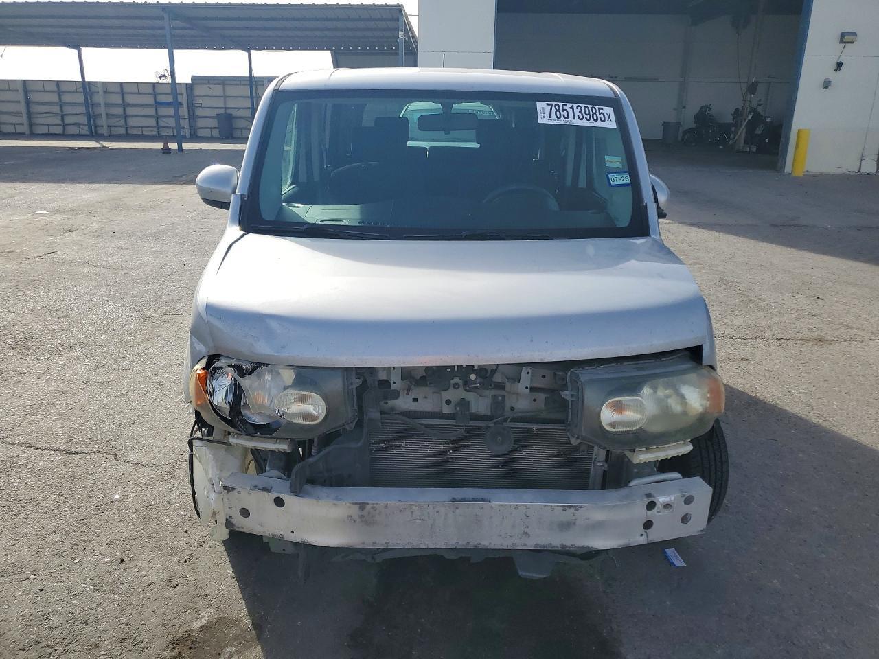 2012 NISSAN CUBE