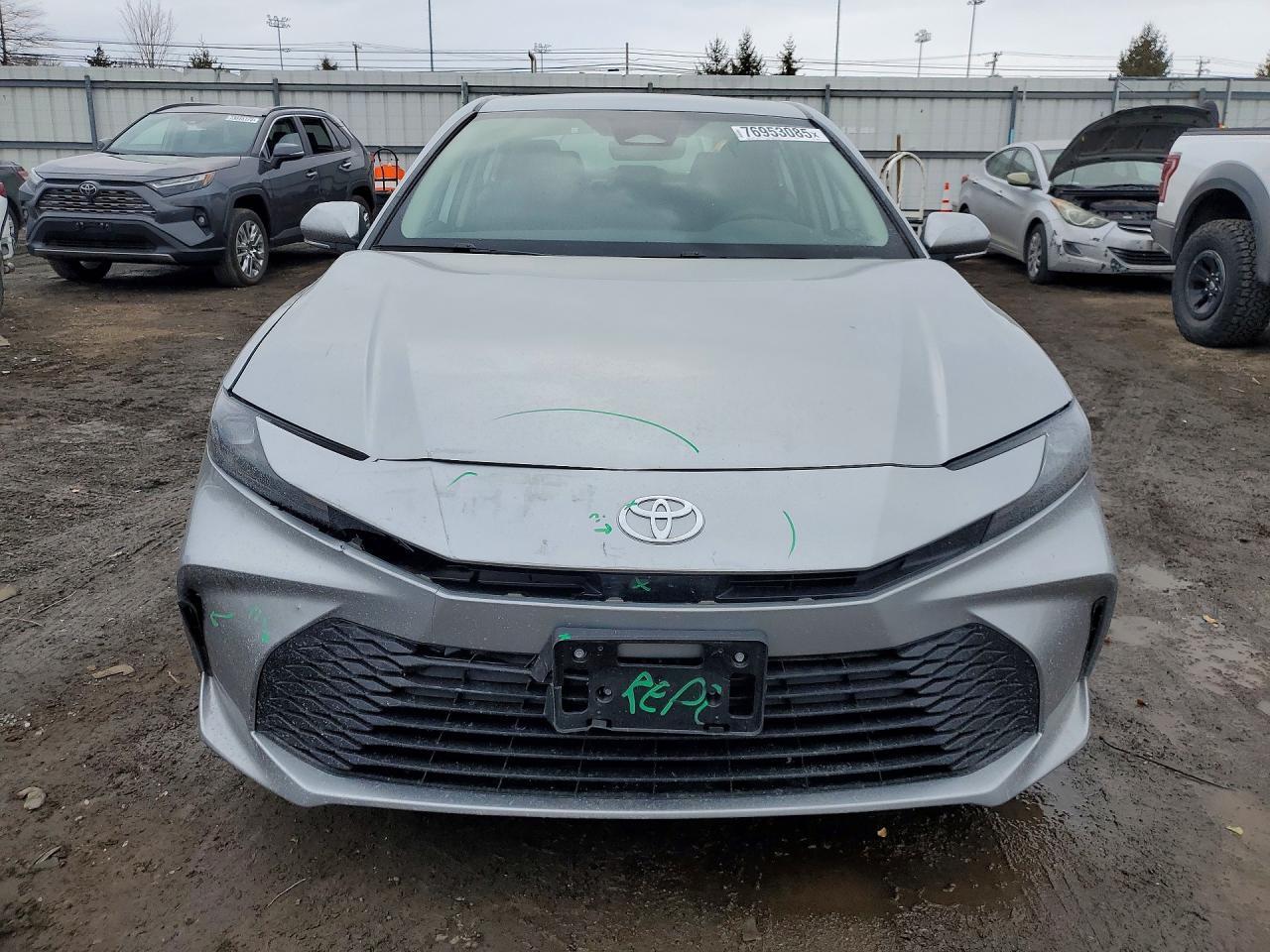 2025 TOYOTA CAMRY