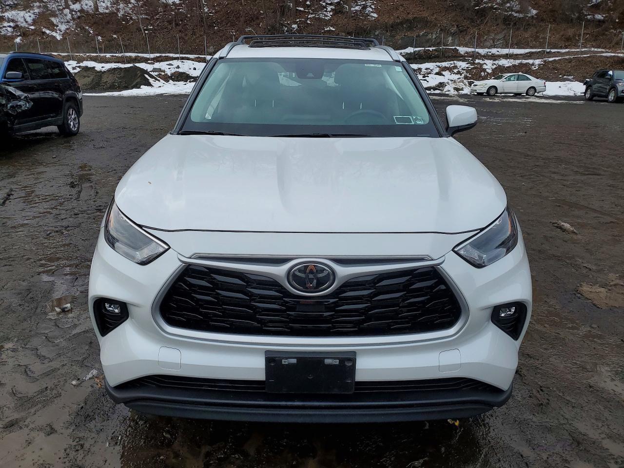 2023 TOYOTA HIGHLANDER