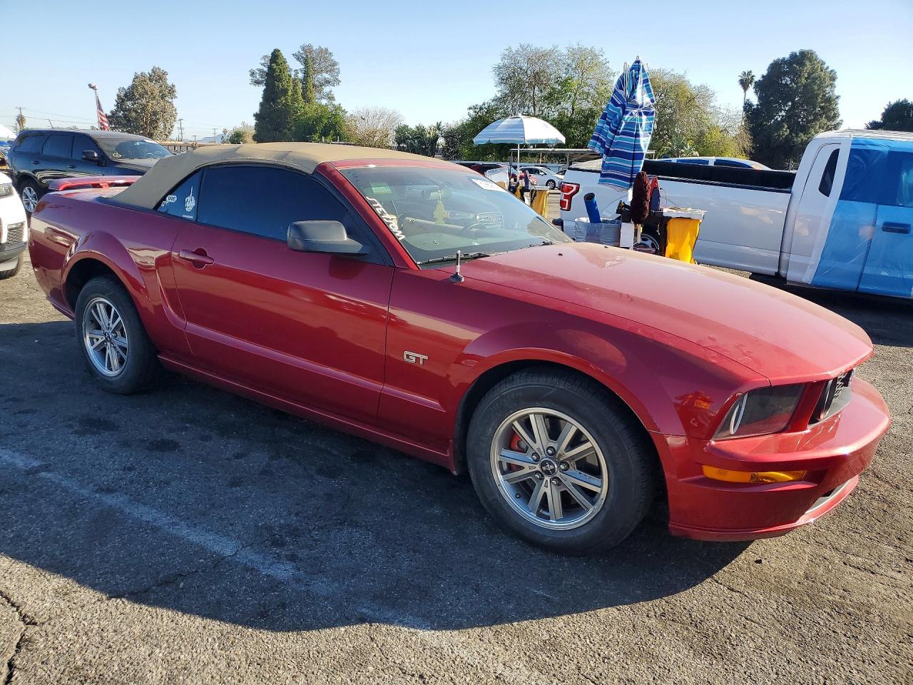 2006 FORD MUSTANG