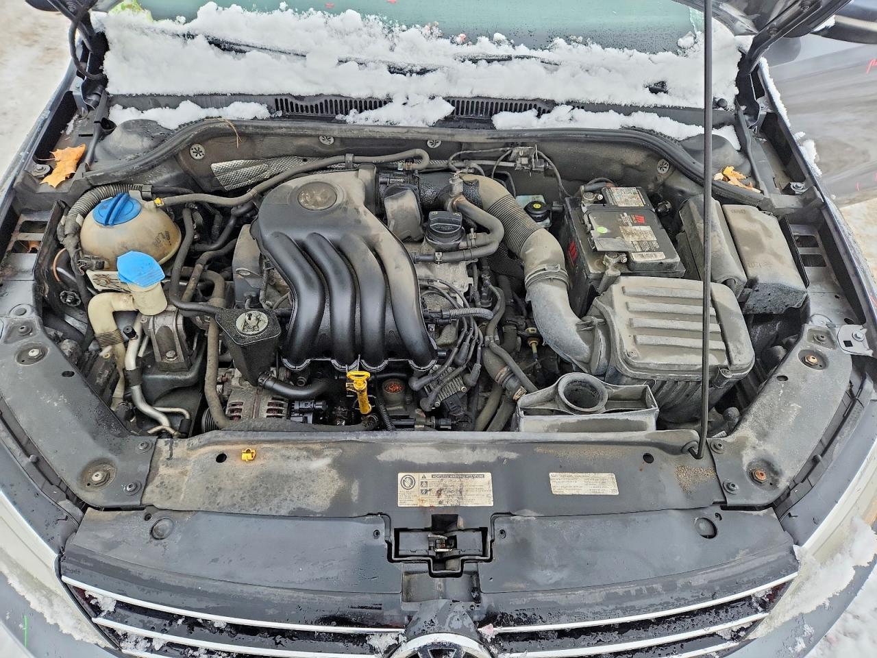 2015 VOLKSWAGEN JETTA