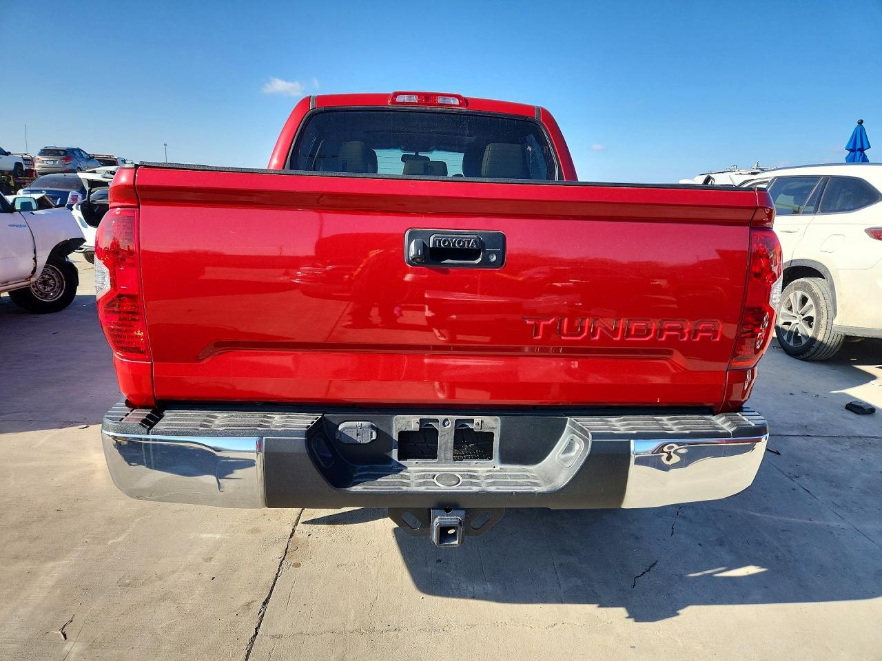 2014 TOYOTA TUNDRA