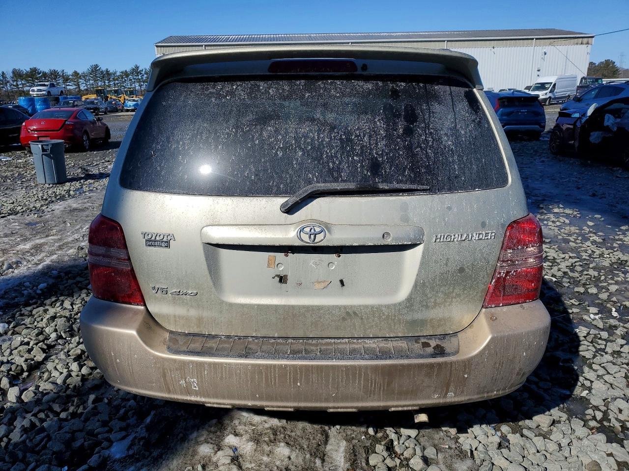 2003 TOYOTA HIGHLANDER