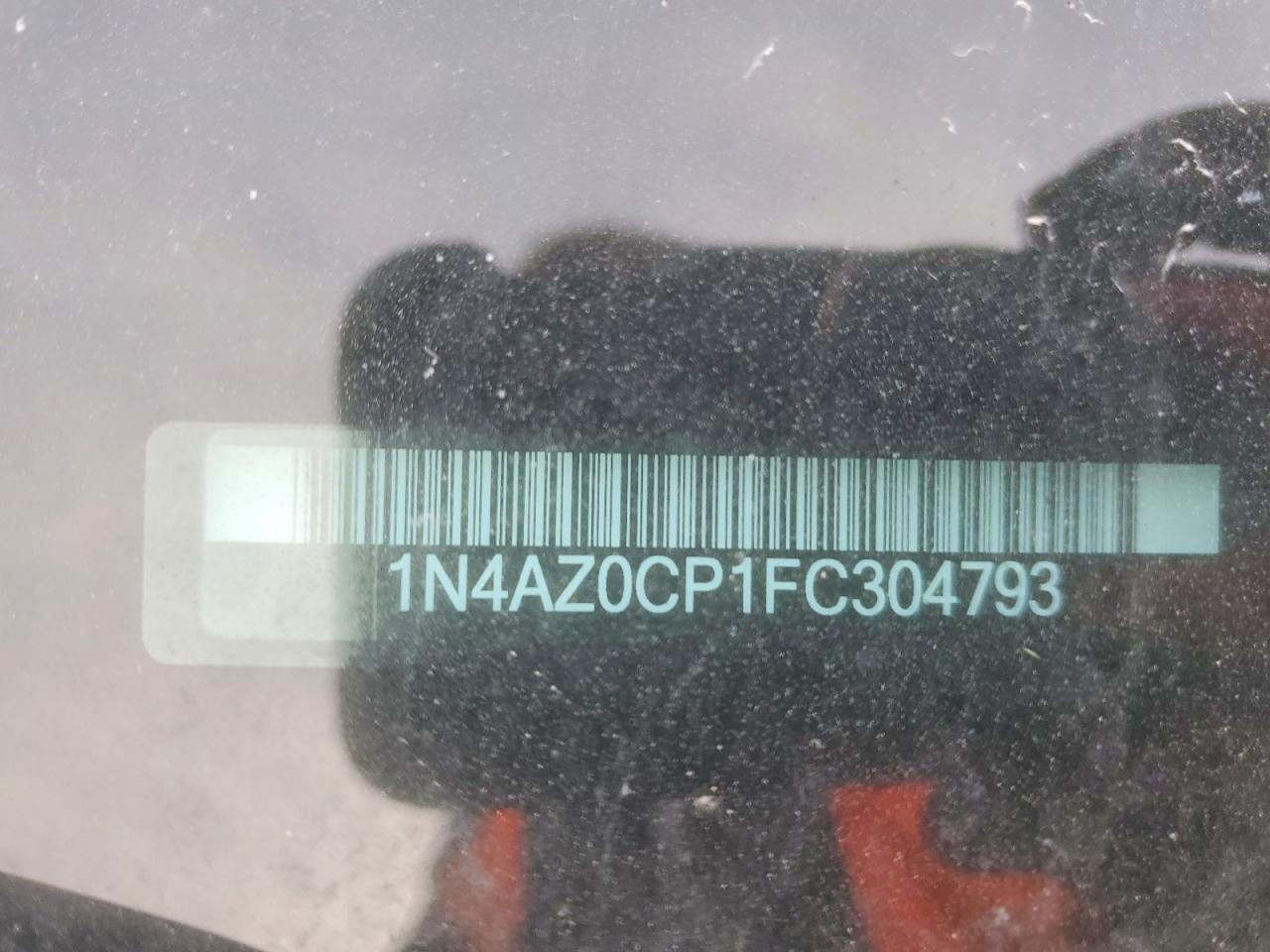 2015 NISSAN LEAF