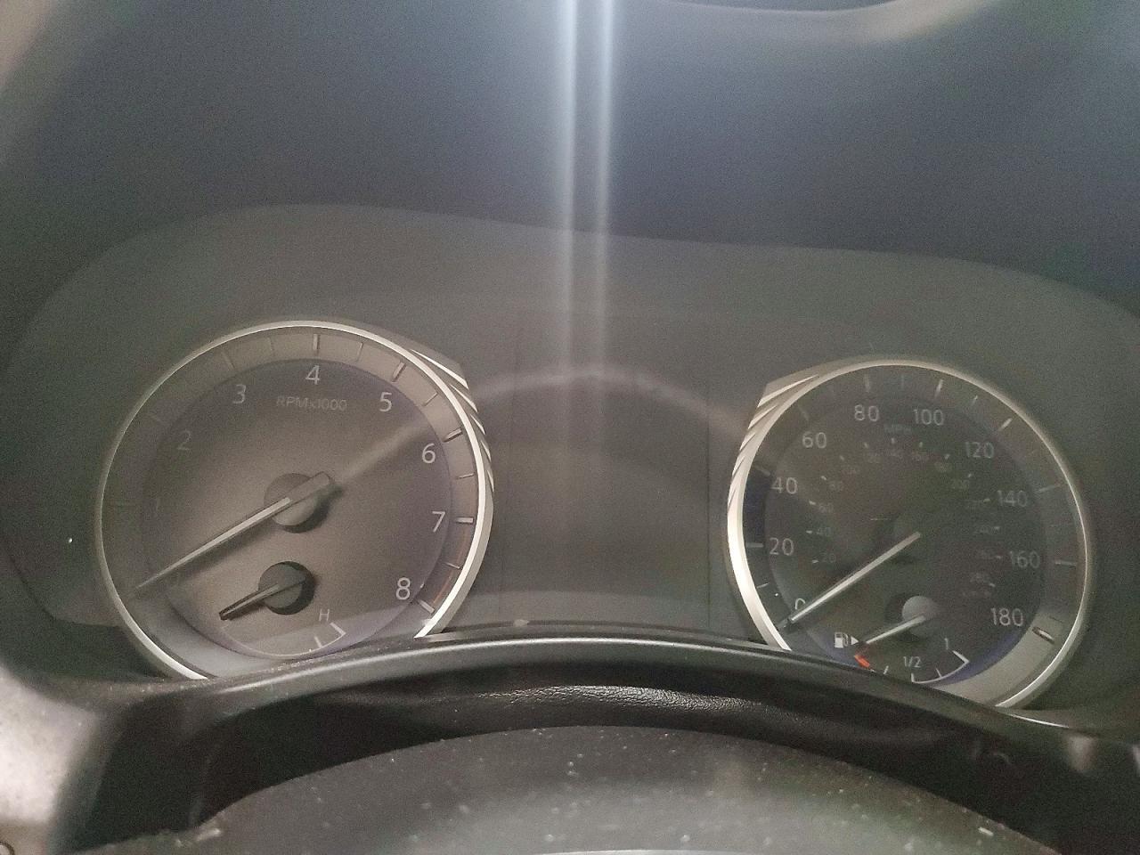 2016 INFINITI Q50