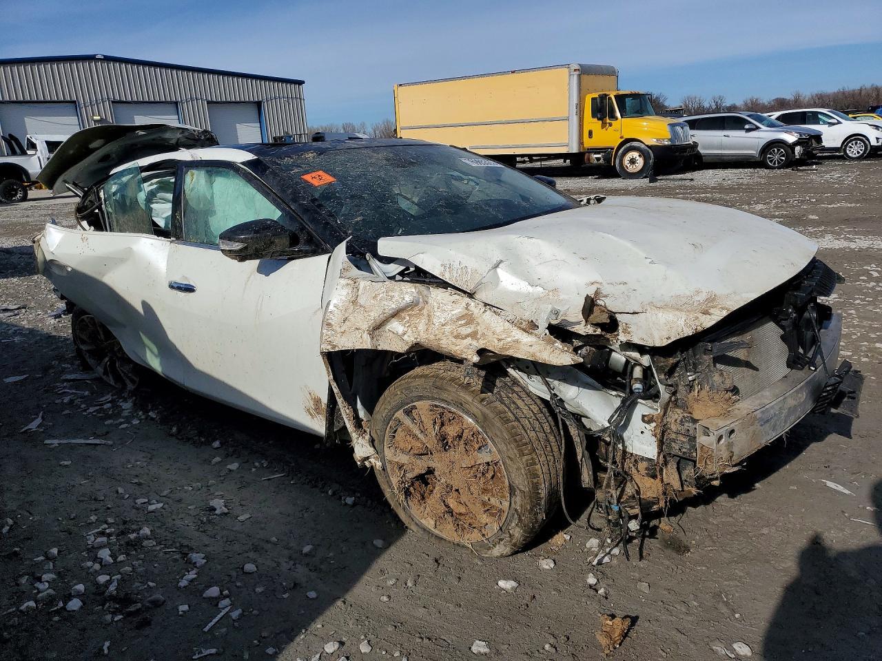 2018 NISSAN Maxima