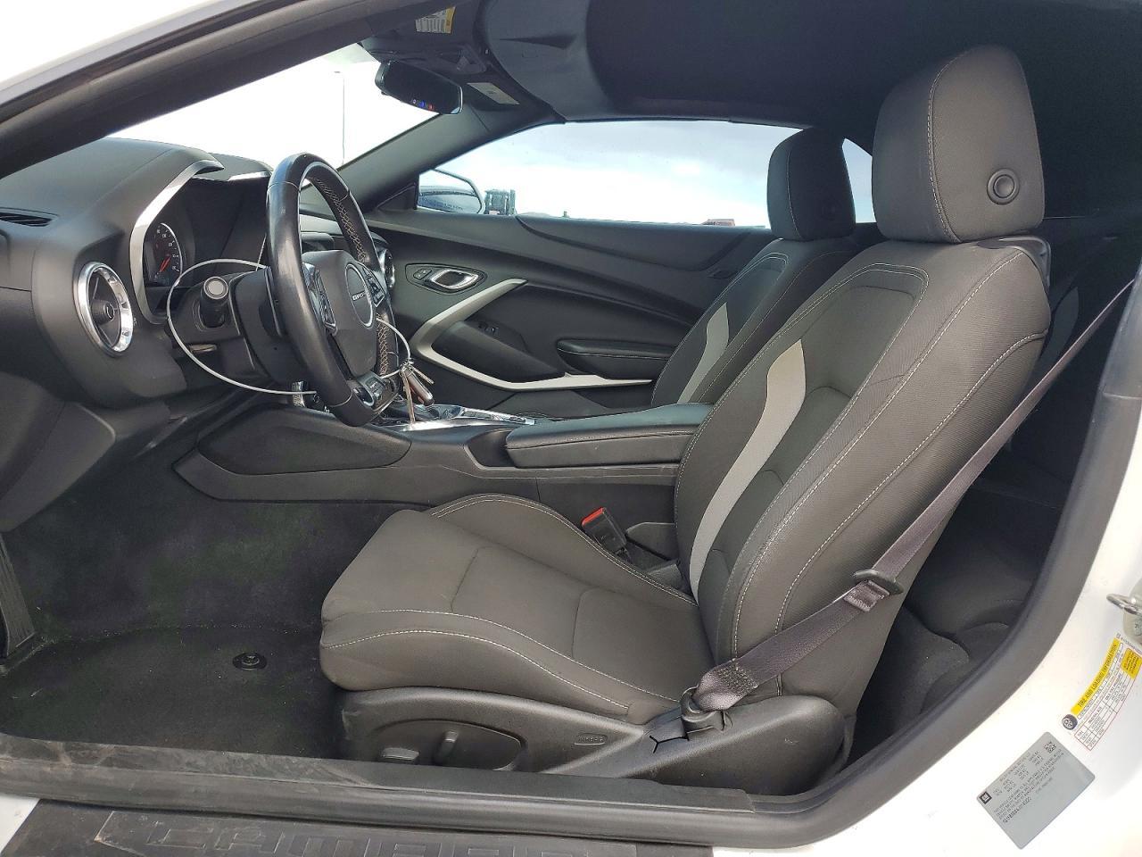 2017 CHEVROLET Camaro