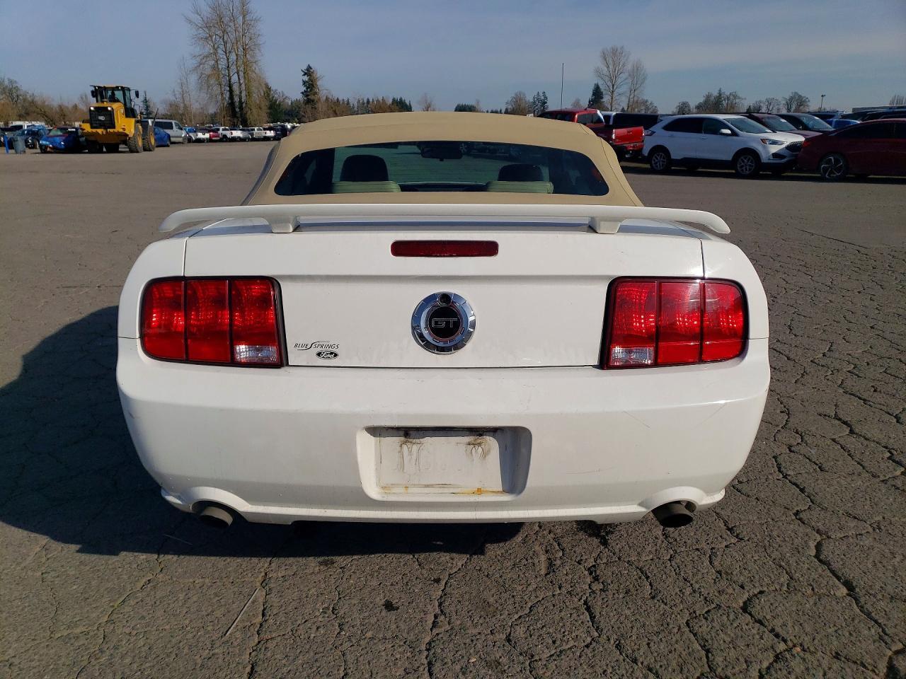 2005 FORD MUSTANG