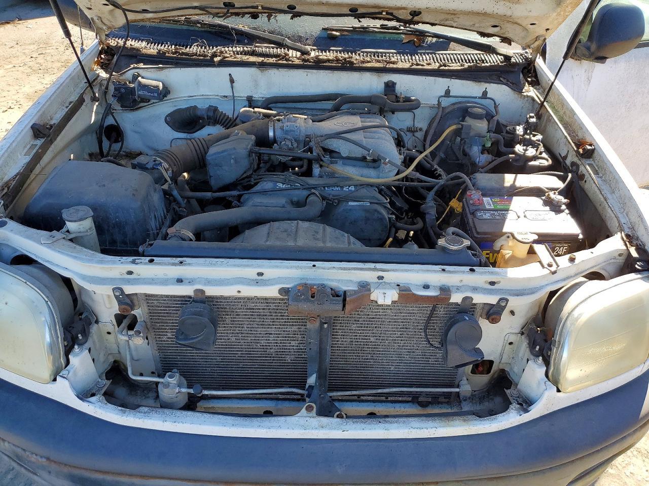 2002 TOYOTA TUNDRA