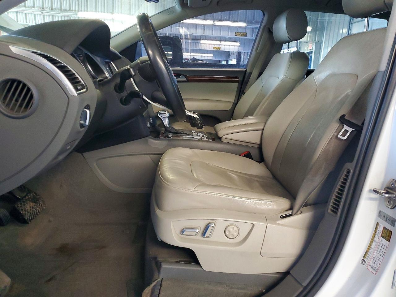 2013 AUDI Q7