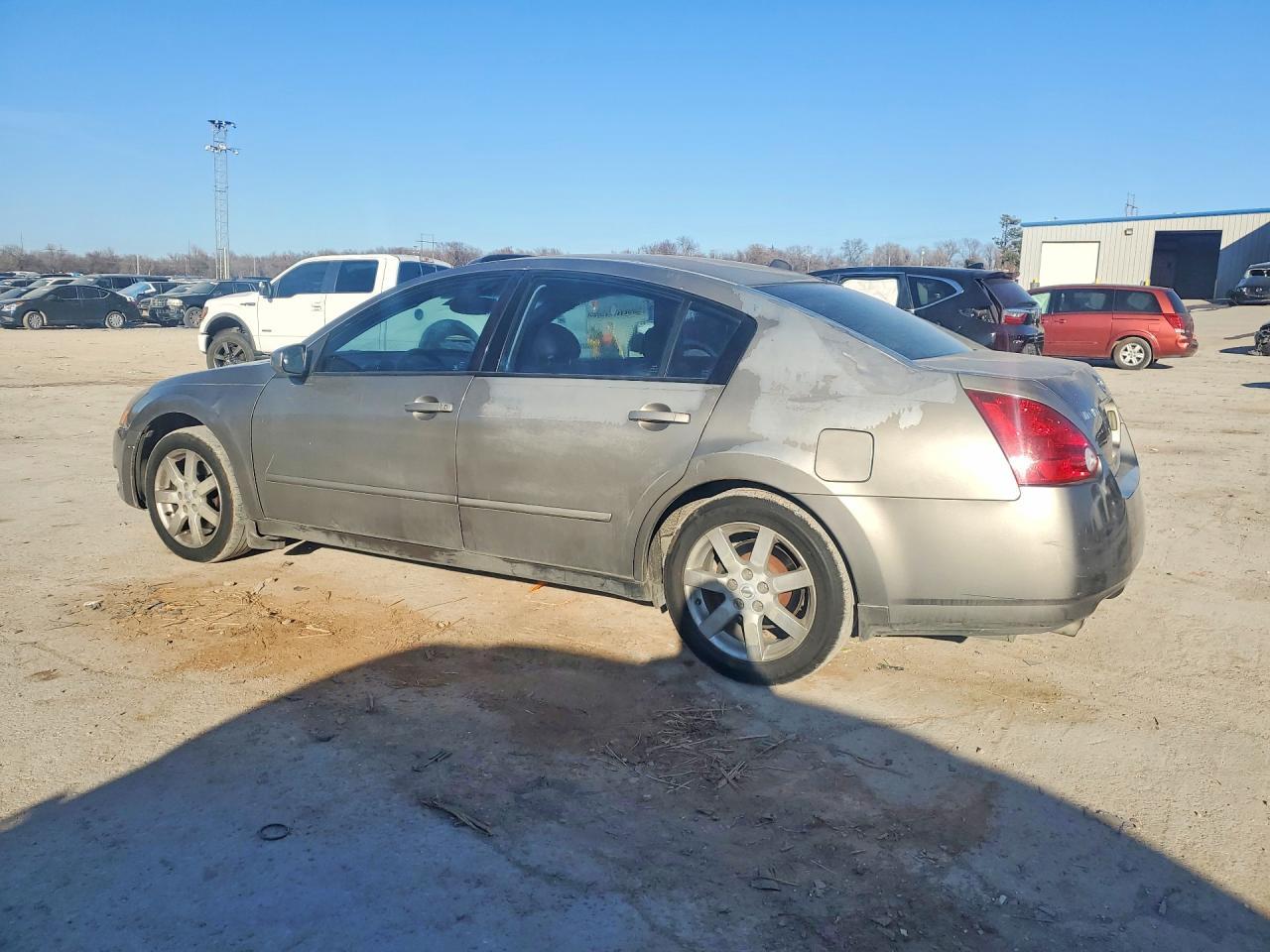 2004 NISSAN Maxima