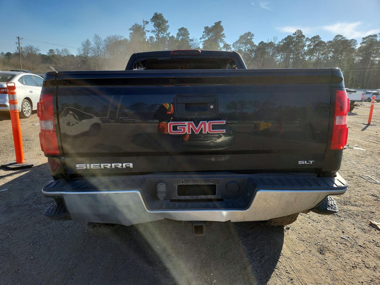 2015 GMC Sierra