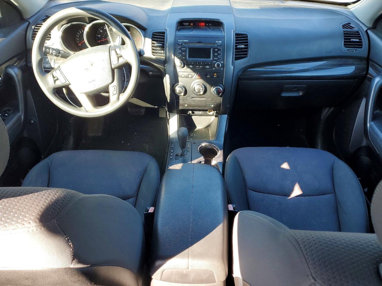 2011 KIA SORENTO