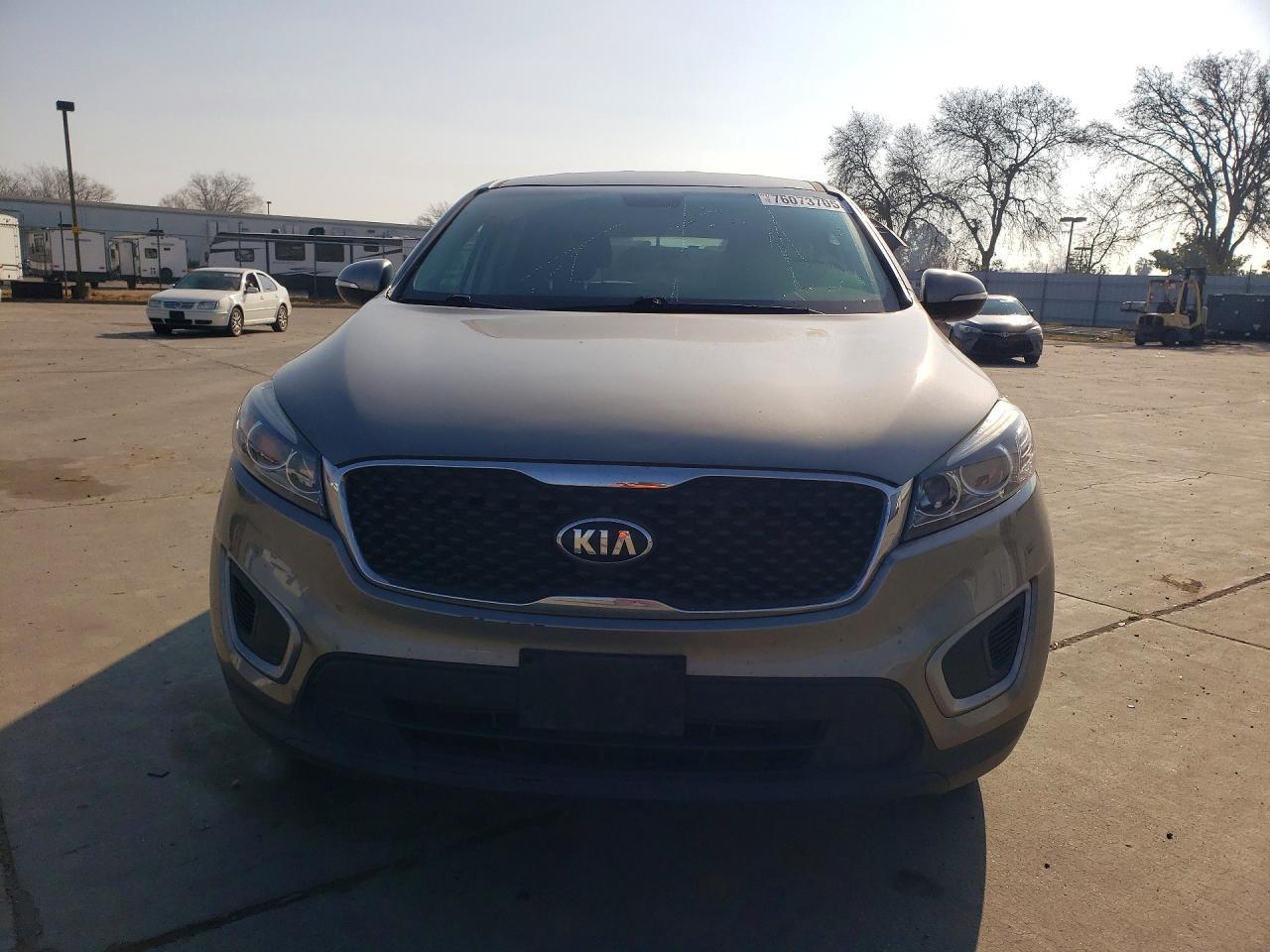 2017 KIA SORENTO
