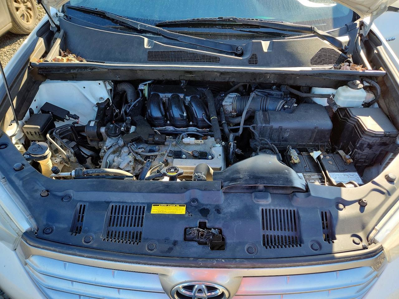 2013 TOYOTA HIGHLANDER