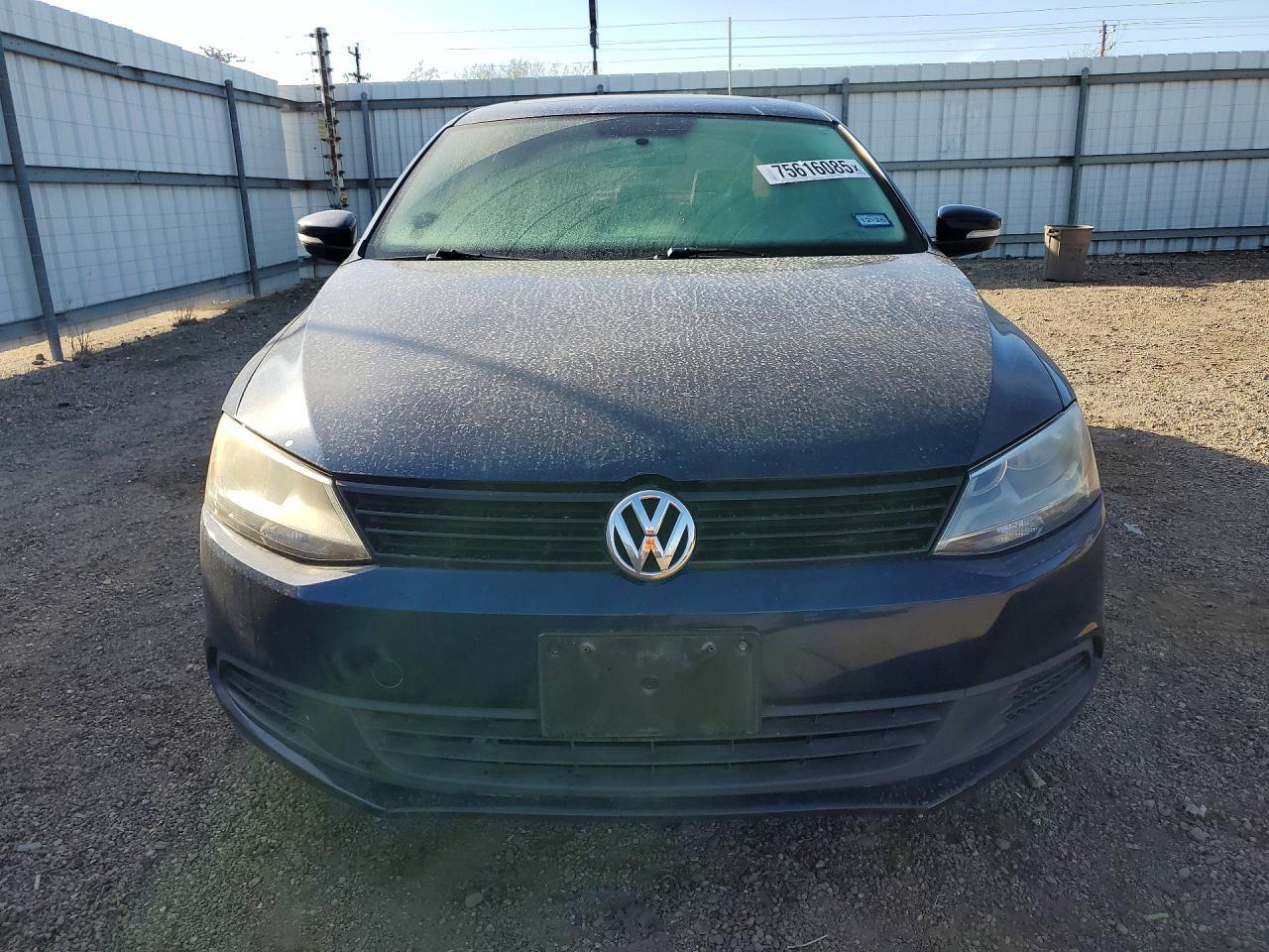 2012 VOLKSWAGEN JETTA